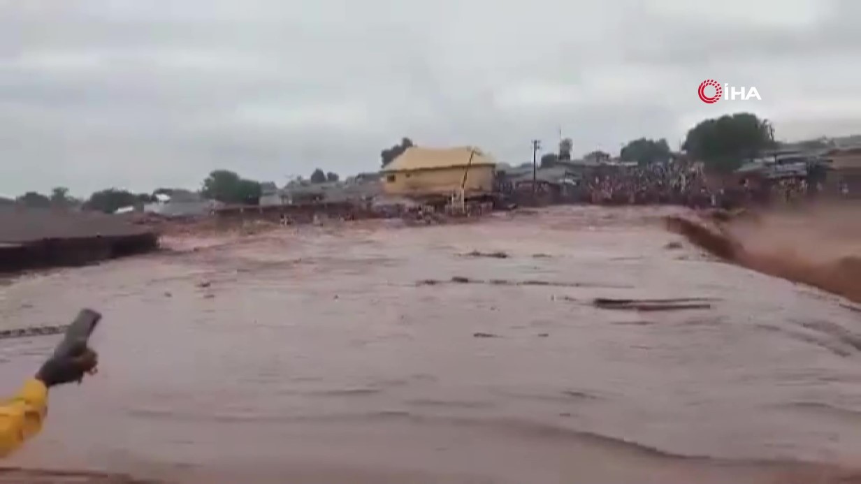 Nijerya'daki sel felaketinde can kaybı 151'e yükseldi