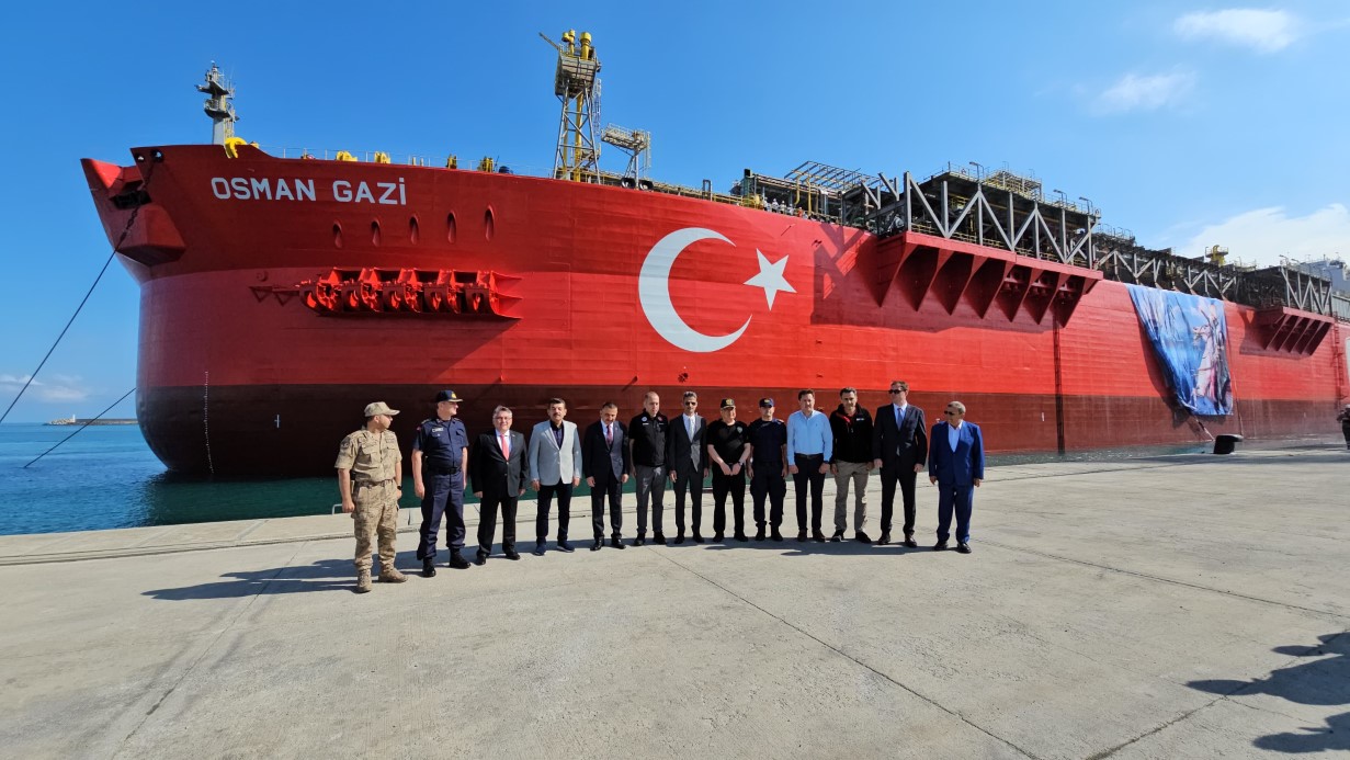 Osman Gazi Gemisi Filyos Limanı’nda