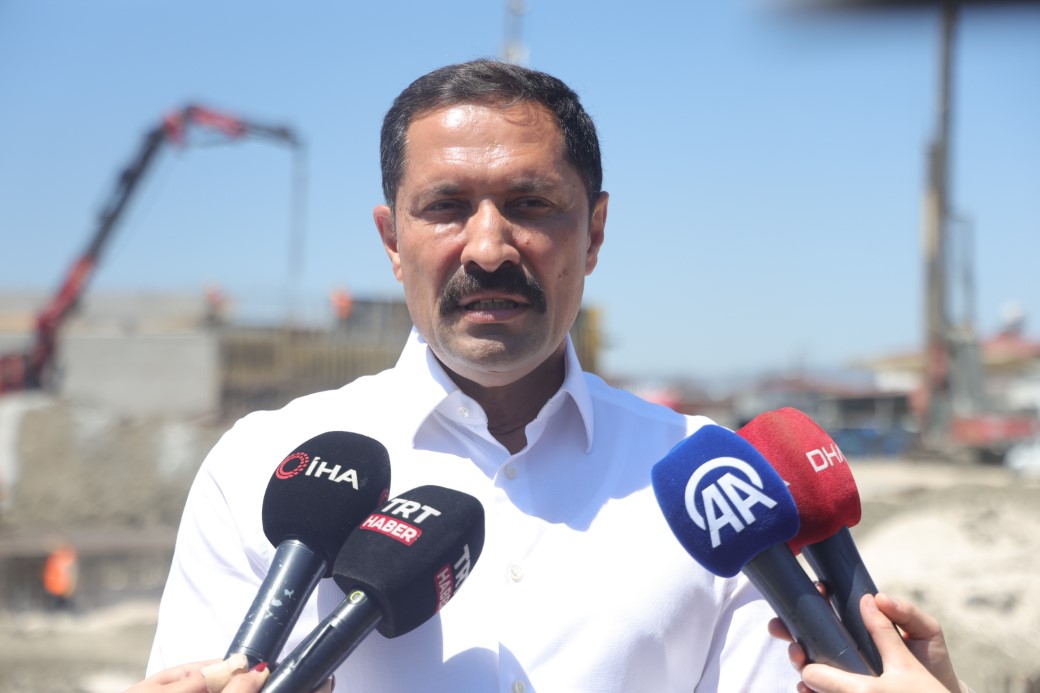 Asrın felaketi sonrası yeniden inşa edilen Antakya’da 5 köprülü kavşakla trafik sorunu tarihe karışacak