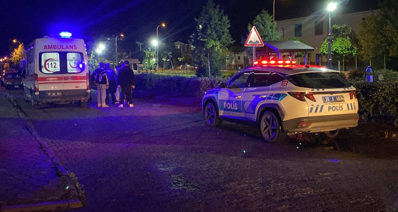 Yan bakma kavgasında 17 yaşındaki çocuk bıçaklandı