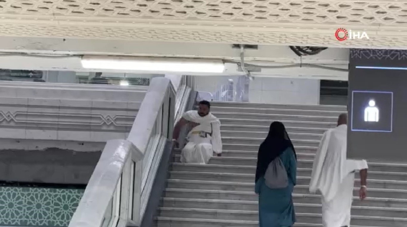 Beytullah aşkı engel tanımıyor
