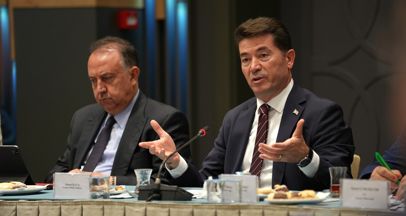 CHP’li Ortahisar Belediye Başkanı Kaya’nın ‘turizm için içkili mekan’ talebine Trabzonlulardan tepki