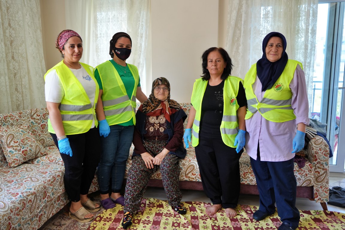 Bayram öncesi şehit annesini duygulandıran hizmet