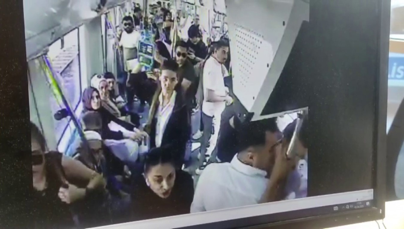 Marmaray’daki yumruk olayında yeni gelişme: Genç kız babadan şikayetçi oldu