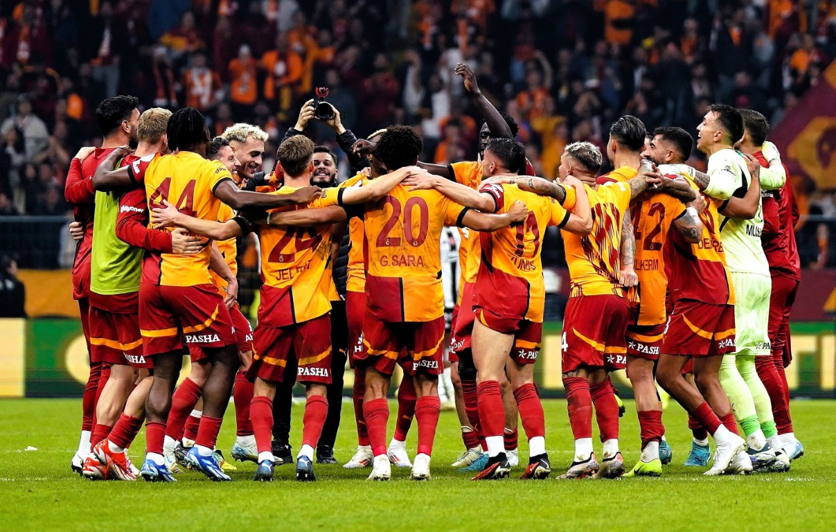Galatasaray’da goller 17 farklı futbolcudan geldi