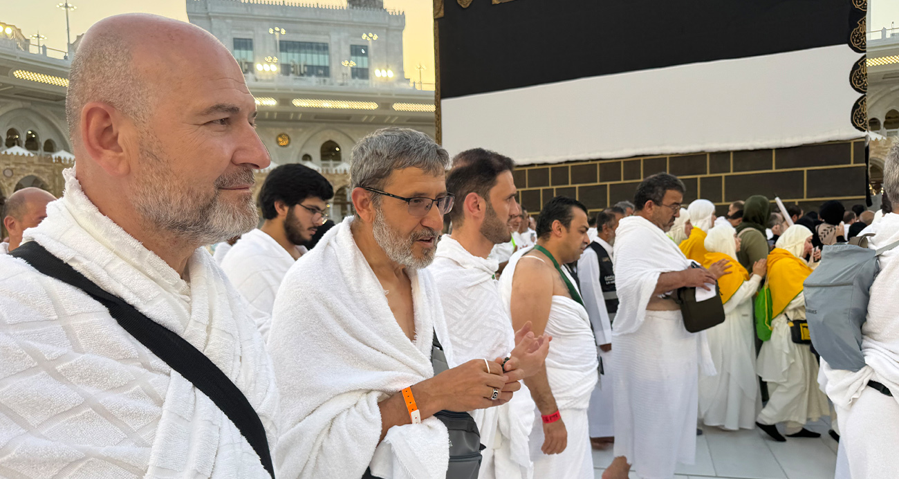 Türk siyasetçileri ve Müslüman ülke liderleri de Kabe’ye kavuştu