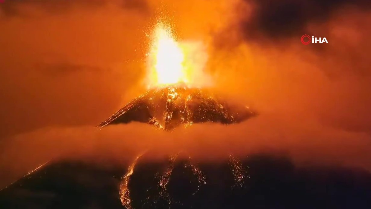 Guatemala'daki Fuego Yanardağında patlama: 700'den fazla kişi tahliye edildi