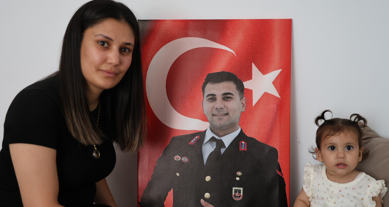 Duygulandıran hikaye: Şehit eşiyle yaptıklarını şimdi 13 aylık kızıyla yapıyor