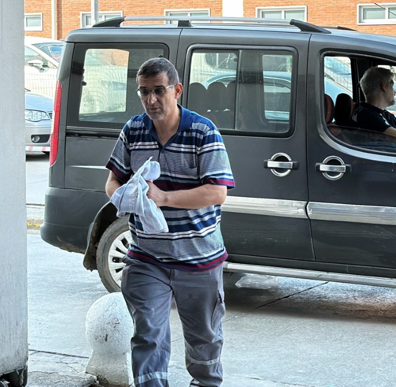 Gelenek yine bozulmadı: Acemi kasaplar hastaneye koştu