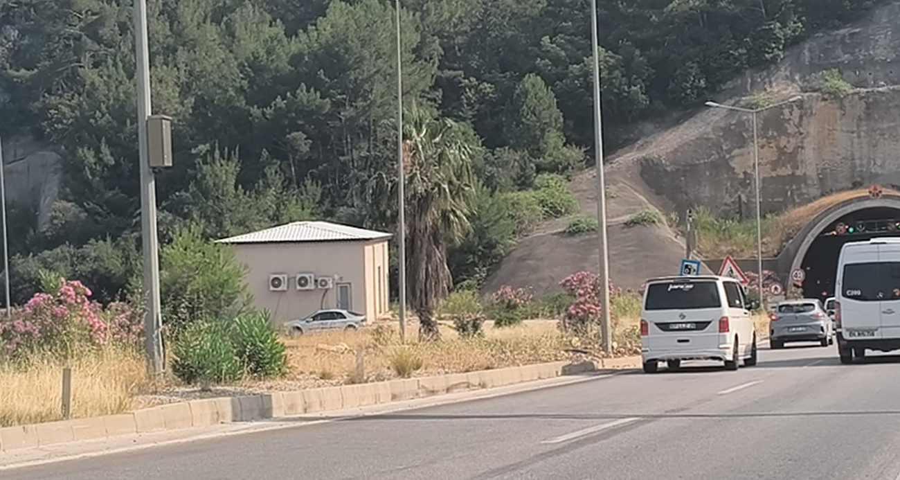 Antalya’da 2 gencin hayatını kaybettiği kazanın görüntüleri ortaya çıktı