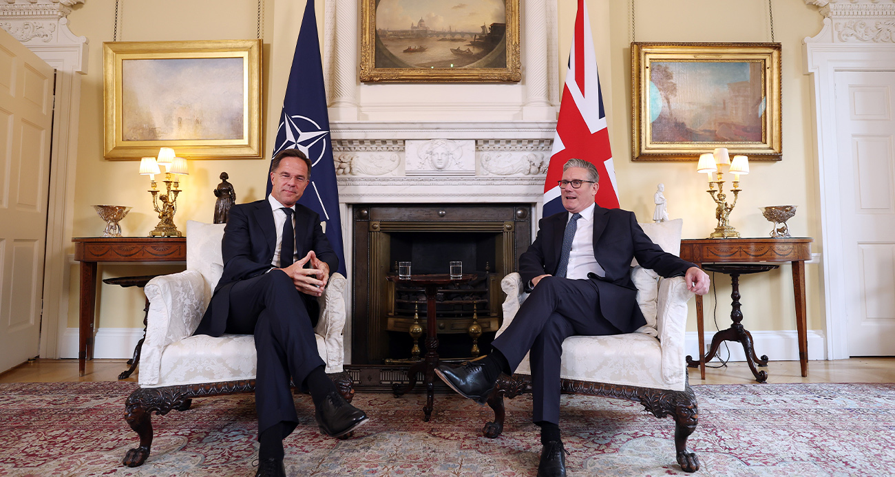 NATO Genel Sekreteri Rutte ile İngiltere Başbakanı Starmer bir araya geldi