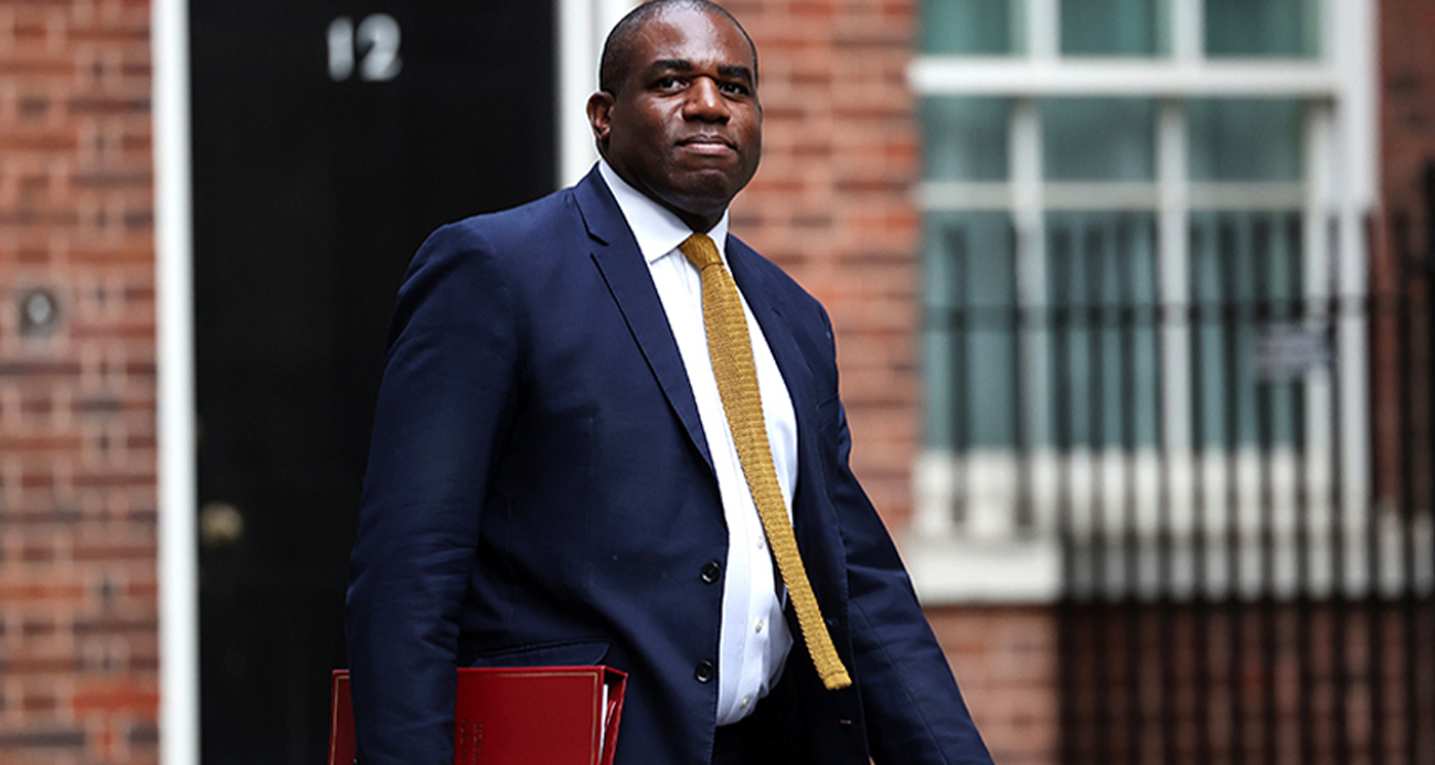 İngiltere'de İsrailli aşırı sağcı iki bakana yaptırım