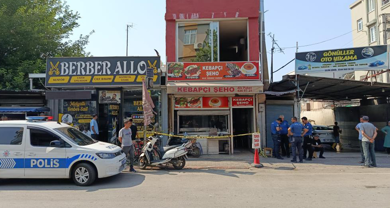 Adana’da evlat vahşeti: Annesini defalarca bıçaklayıp öldürdü