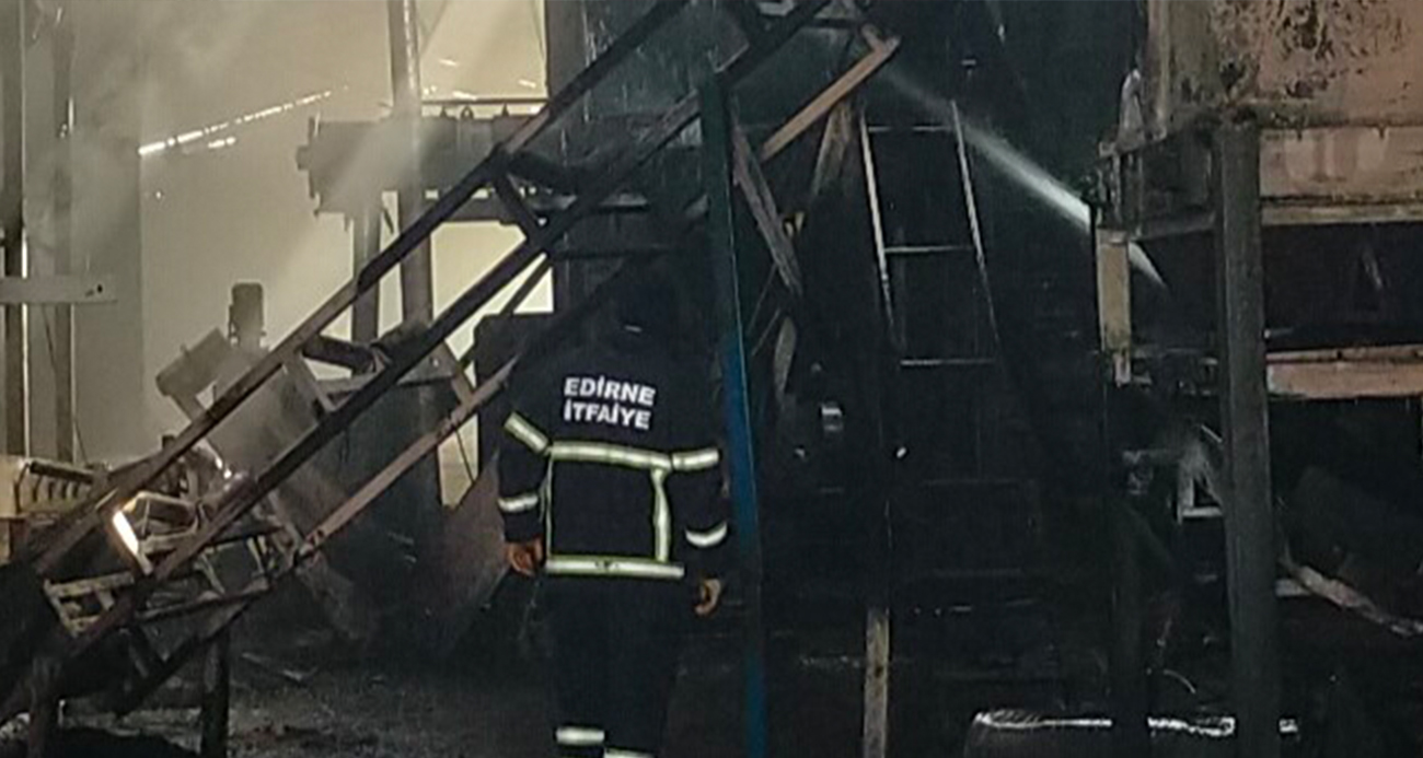 Edirne’de palet fabrikasında yangın