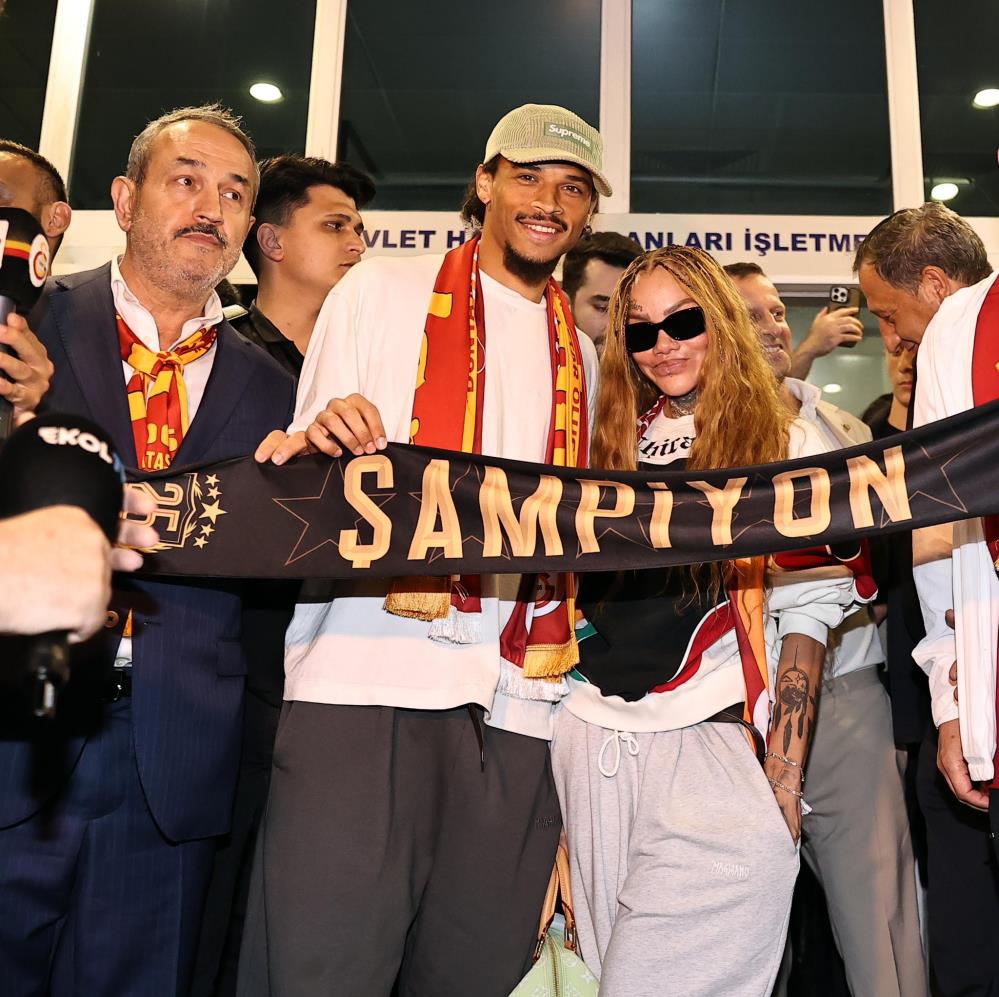 Leroy Sane, İstanbul’a geldi