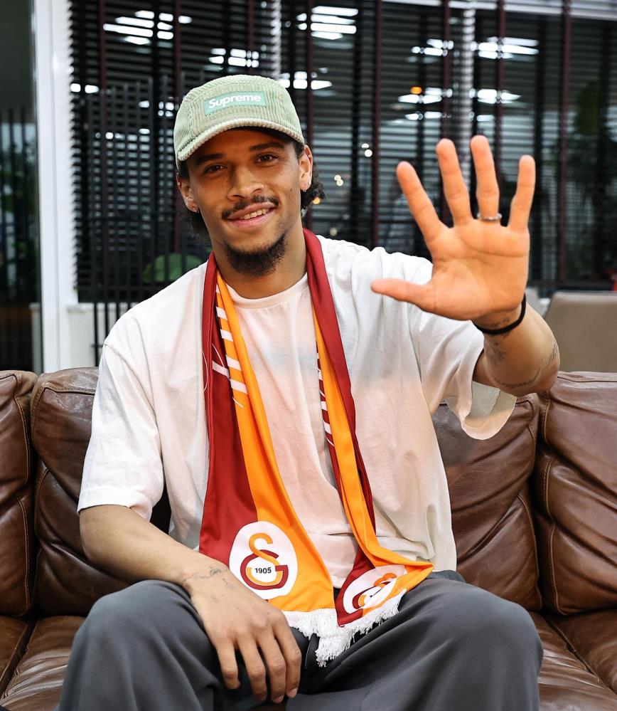 Leroy Sane, İstanbul’a geldi