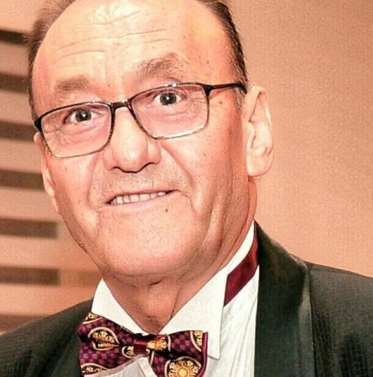 Duşa kabin patladı, eline 20’ye yakın dikiş atıldı
