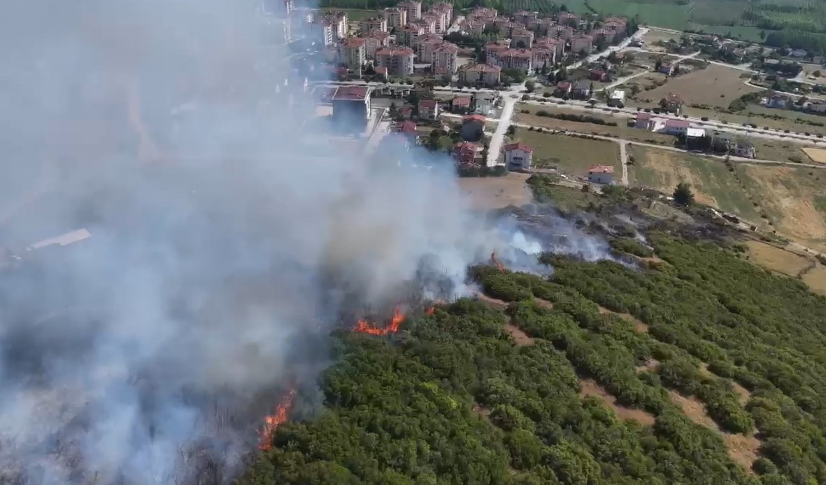 Tokat’taki orman yangını dron ile görüntülendi