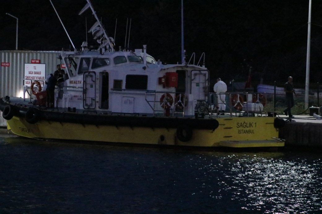 Çanakkale’de sağlık botunda patlama: 1 ölü, 1 yaralı