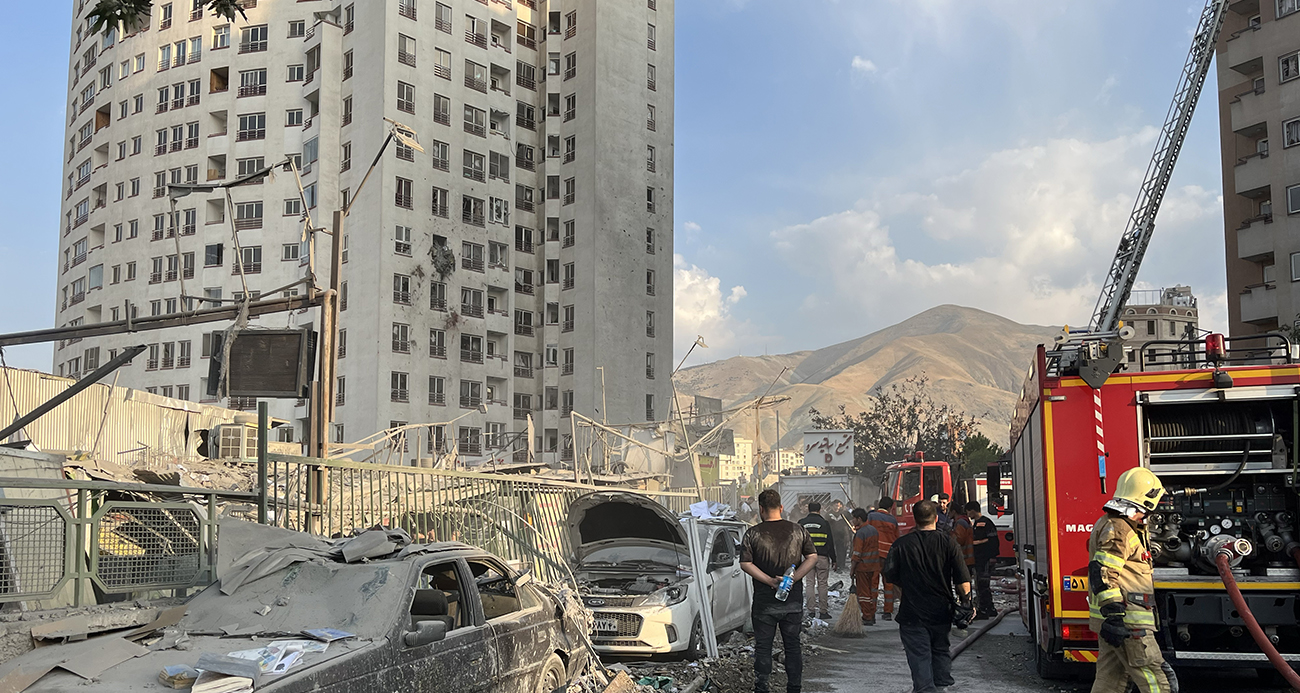 İsrail&#039;in saldırıları sonucu Tahran&#039;da 78, Tebriz&#039;de 5 kişi hayatını kaybetti