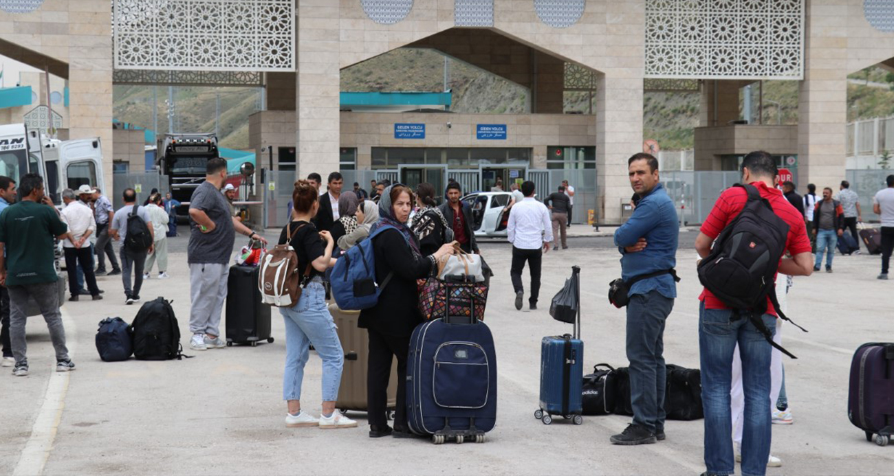 İranlı turistlerden İsrail’e tepki: "İntikam duygusu içindeyiz"