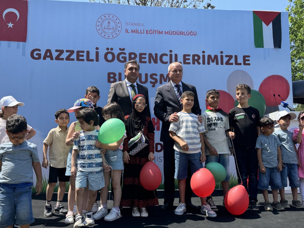 İstanbul’da Gazzeli öğrenciler için çocuk şenliği düzenlendi
