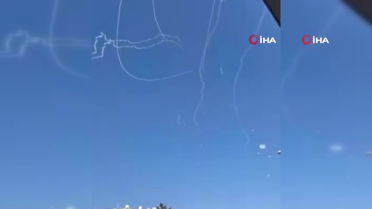 İran, İsrail’e yönelik 15’inci saldırı dalgasının başlattı