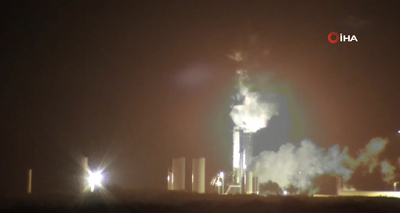 Starship roketi test uçuşu öncesinde patladı