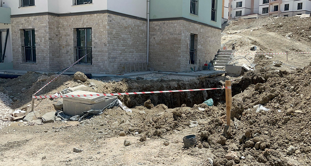 Atık su alt yapı çalışmaları sırasında göçük: 2 işçi öldü