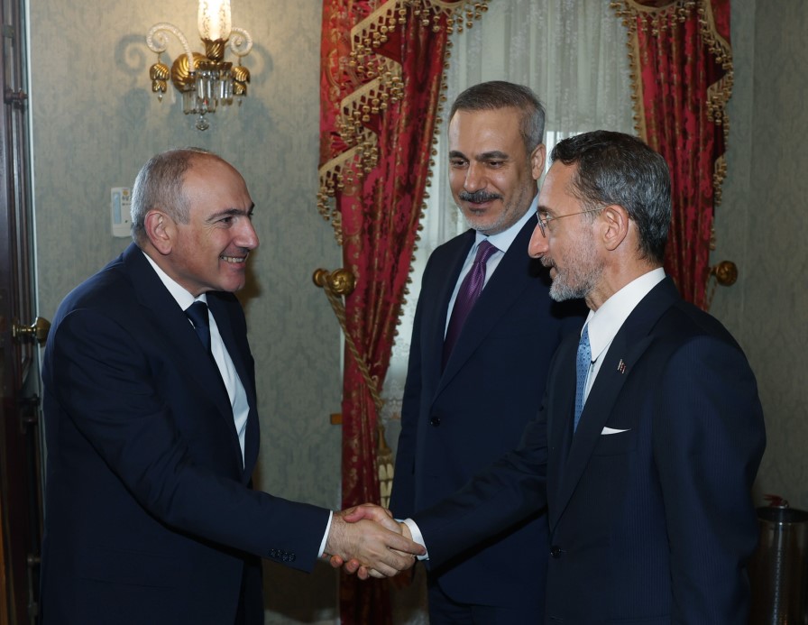 Cumhurbaşkanı Erdoğan, Ermenistan Başbakanı Paşinyan’ı kabul etti