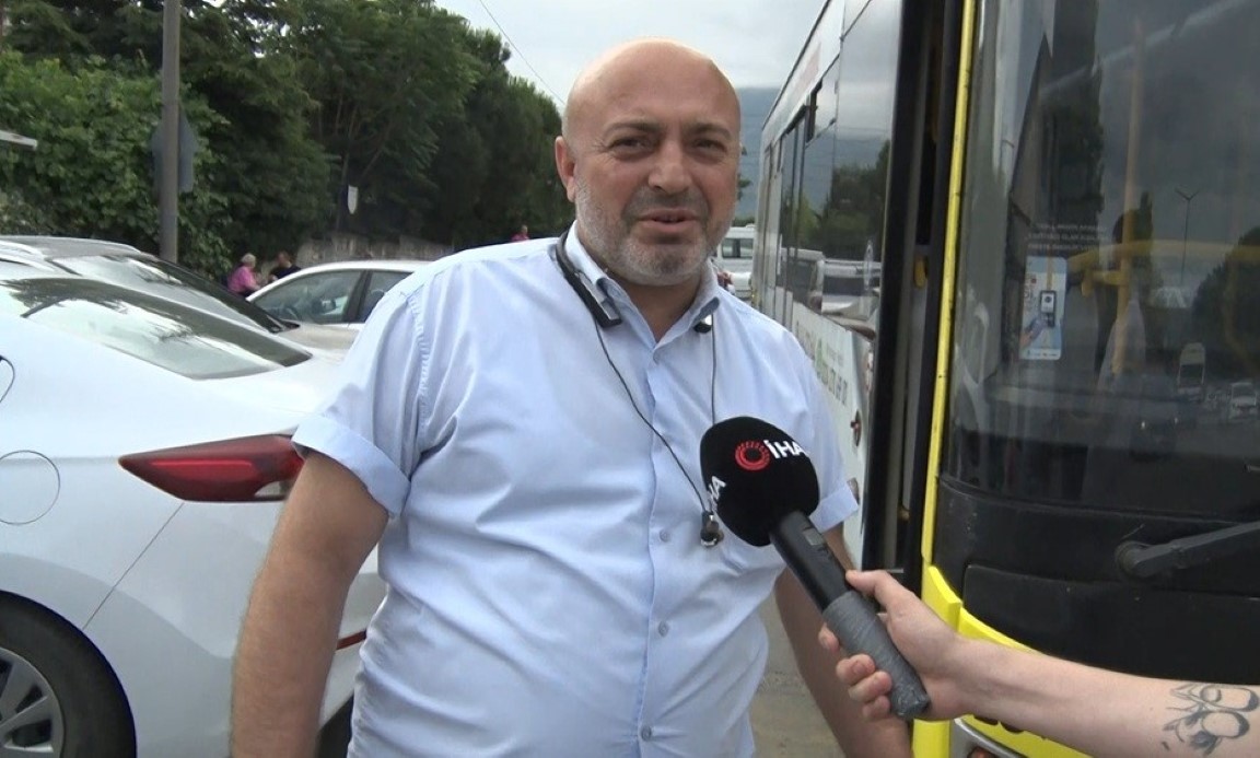 Kahraman otobüs şoförü YKS öğrencilerinin hayatını böyle kurtardı