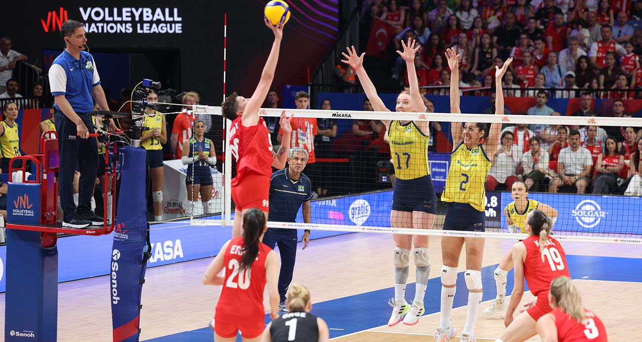 A Milli Kadın Voleybol Takımı, Milletler Ligi’nde ilk yenilgisini aldı
