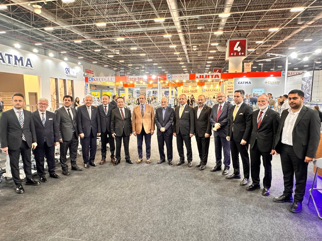 Konfeksiyon ve nakış makineleri Garment Tech İstanbul Fuarı’nda görücüye çıktı