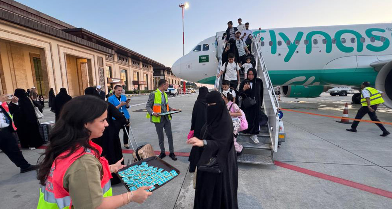 Riyad’dan Rize’ye gerçekleşen ilk uçuş için karşılama töreni düzenlendi
