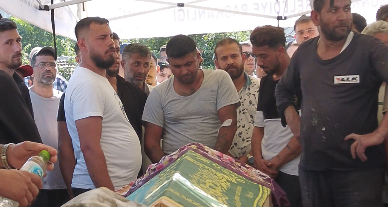 Kazada ailesinden 5 kişiyi kaybeden babanın en zor anları