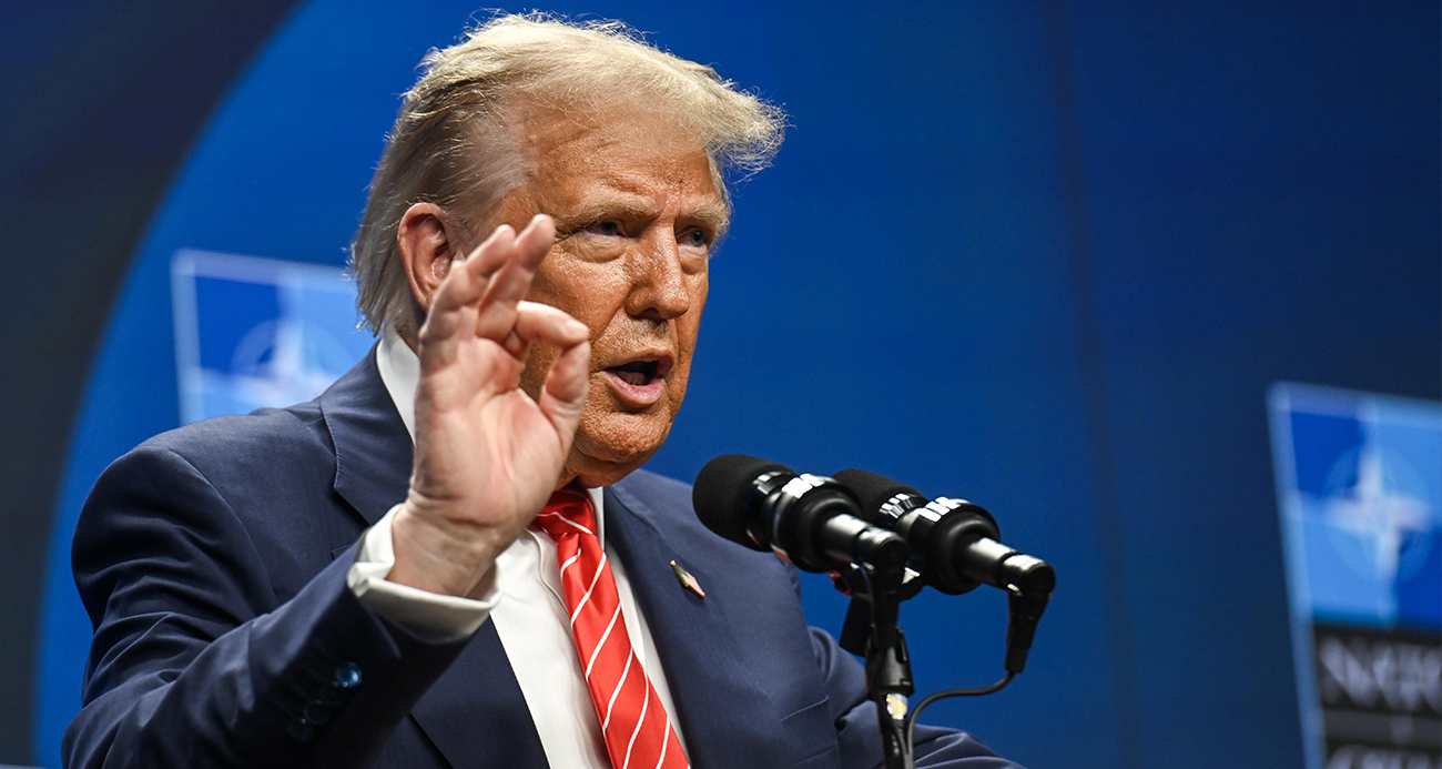 Trump: "İran'ın nükleer tesislerinden hiçbir şey çıkarılmadı"