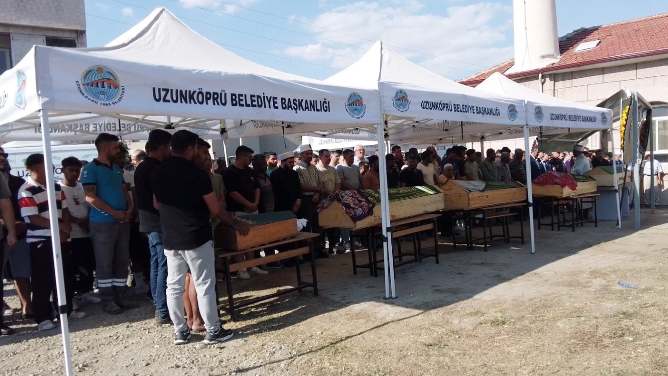 Kazada ailesinden 5 kişiyi kaybeden babanın en zor anları