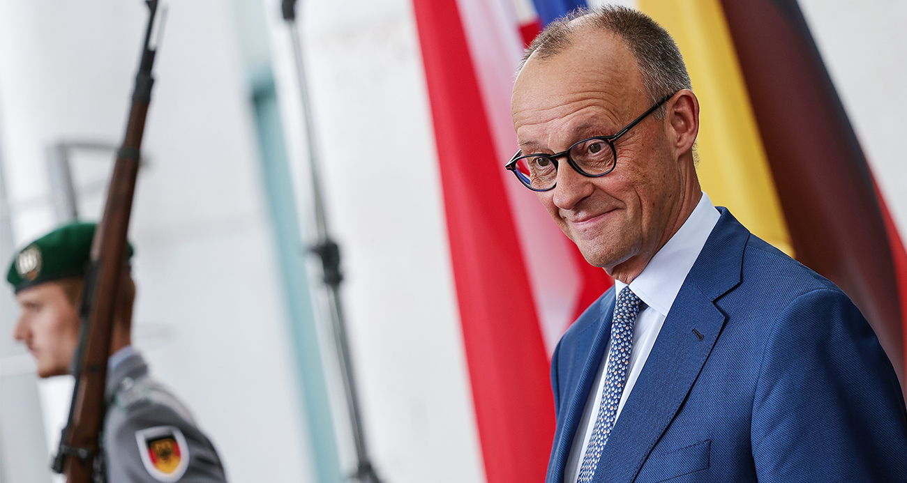 Almanya Başbakanı Merz: "İran müzakere masasına oturmalıdır"