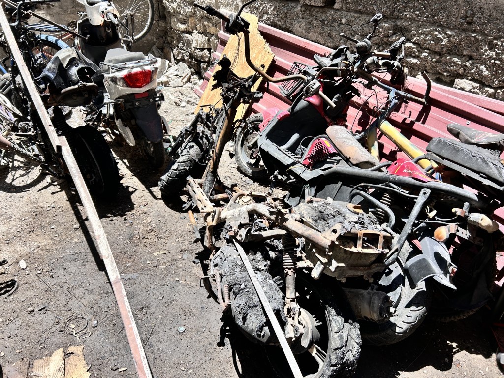 Motosiklet ustasının 35 yıllık emeği yangında küle döndü