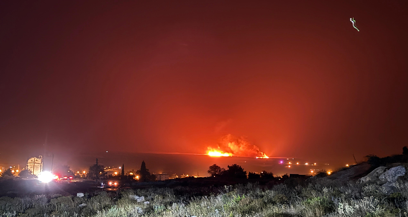 Göksu Deltası’nda sazlık alanda yangın