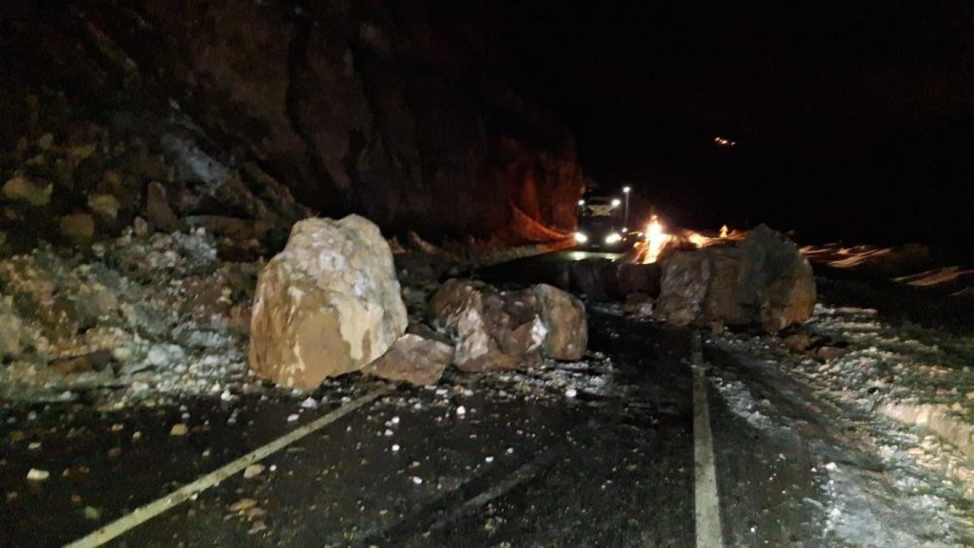 Karadeniz yollarında ‘şev’ alarmı