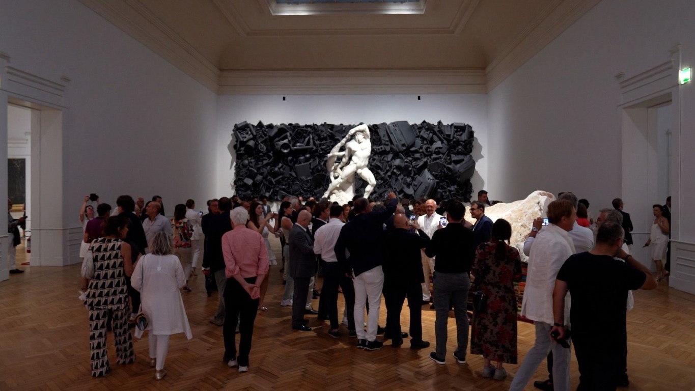 İtalya’da Yıldız Holding’in desteğiyle Ahmet Güneştekin’in 