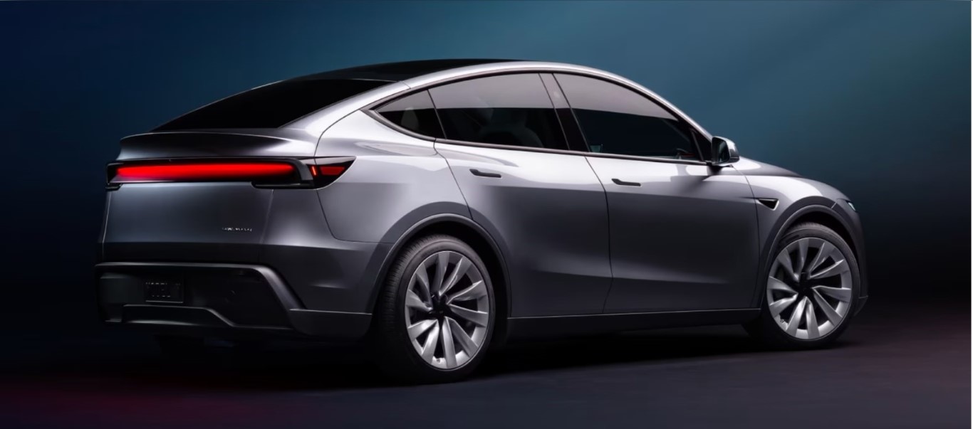 Tesla, Türkiye’ye özel indirim yaptı, elektrikli de liderliği kaptı