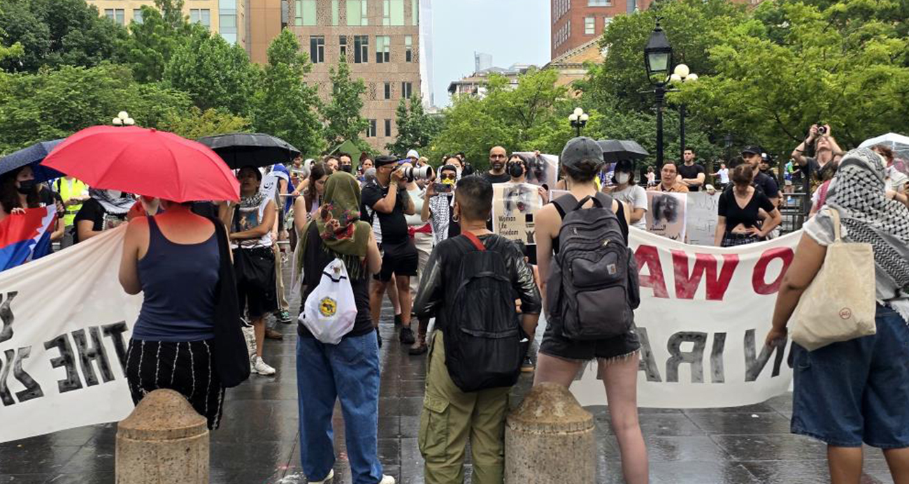 New York’ta Trump ve Netanyahu karşıtı protesto: "Özgür Filistin, Özgür İran"
