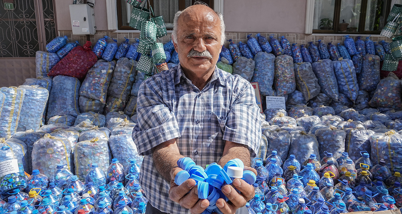 Bursa’nın sessiz kahramanı 3 yılda topladığı 2 milyon kapakla ihtiyaç sahiplerine destek oldu