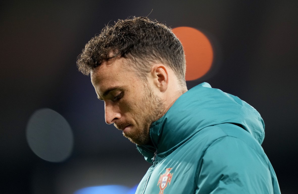 Liverpool’un Portekizli futbolcusu Diogo Jota, trafik kazasında hayatını kaybetti