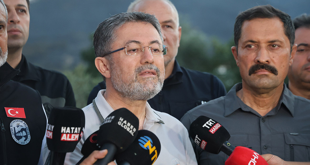 Bakan Yumaklı: "Çeşme’deki orman yangını kontrol altına alındı"