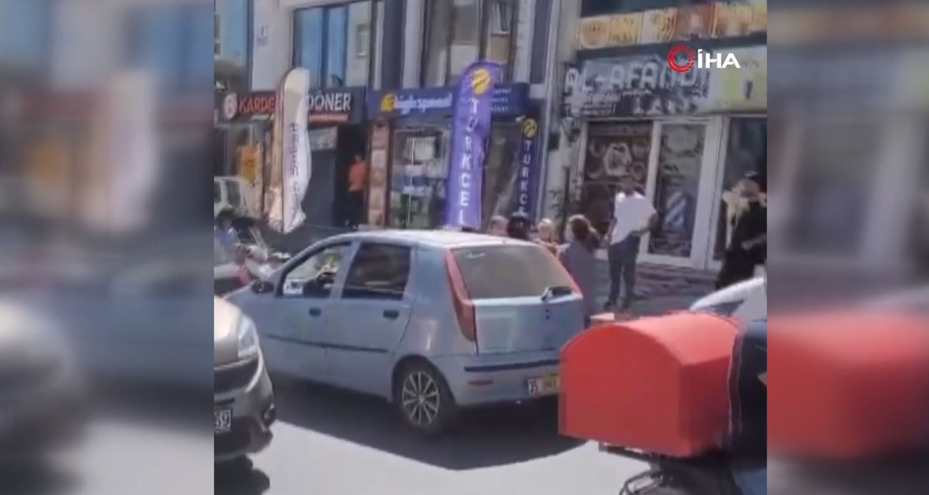 Arnavutköy’de kadın sürücüler arasında kavga kamerada