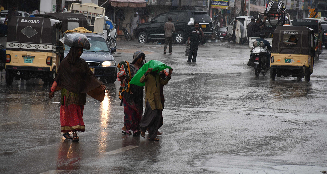 Pakistan'daki muson yağışlarında bilanço 75'e yükseldi