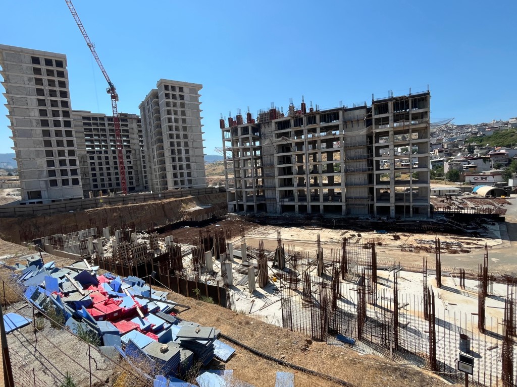 İzmir’deki kooperatif mağdurları, yolsuzluk projesini anlattı